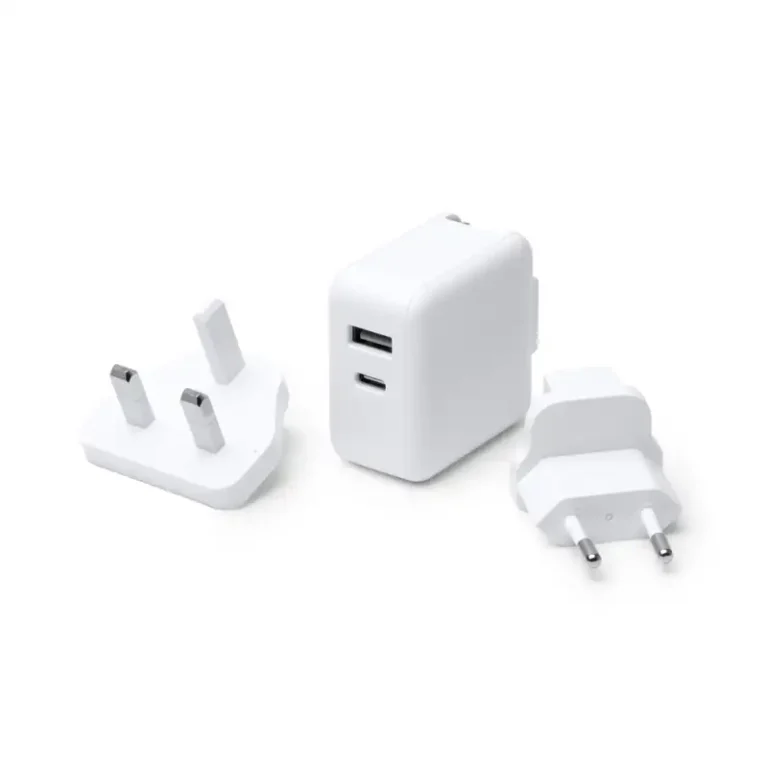 Адаптер „Вояж“1